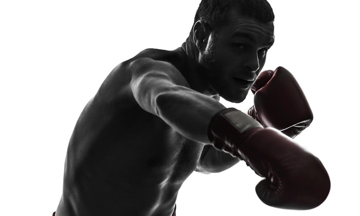 Cardio boxing – entraînement dynamique et ludique Séance de cardio boxing encadrée pour un entraînement dynamique et ludique
