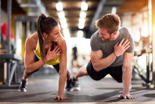 Coaching sportif à domicile à Paris et Hauts-de-Seine Coaching sportif à domicile à Paris et en Hauts-de-Seine avec entraîneur personnel